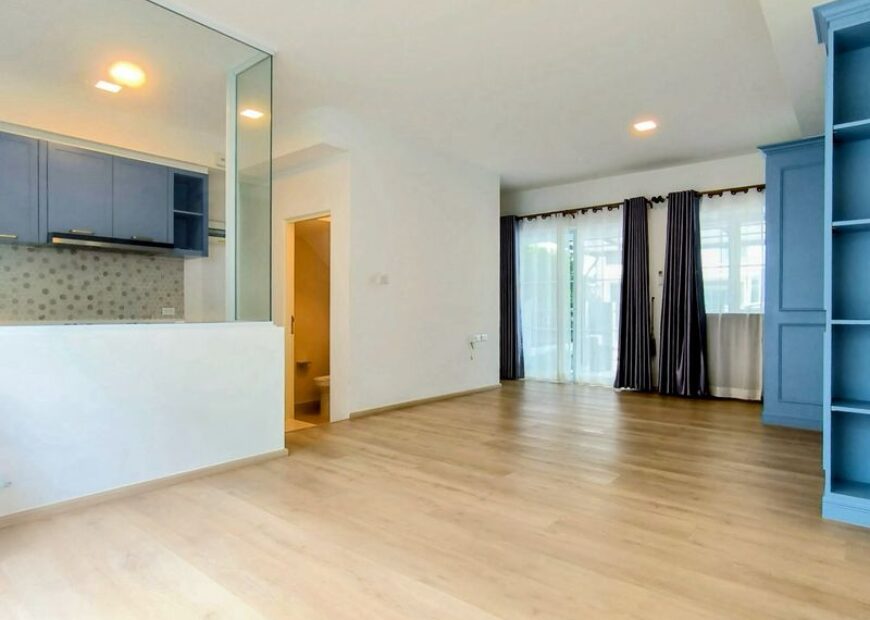 ขาย ทาวน์โฮม 2 ชั้น ใกล้เมกา บางนา ทำเลดีที่สุดในย่านนี้ โครงการ Indy 2 บางนา-รามคำแหง 2