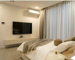 ขาย/ให้เช่า บ้านหรู วีเว่ กรุงเทพกรีฑา VIVE Krungthep Kreetha แปลงหัวมุม, บ้านเดี่ยว 3 ชั้น พร้อมลิฟต์ส่วนตัว