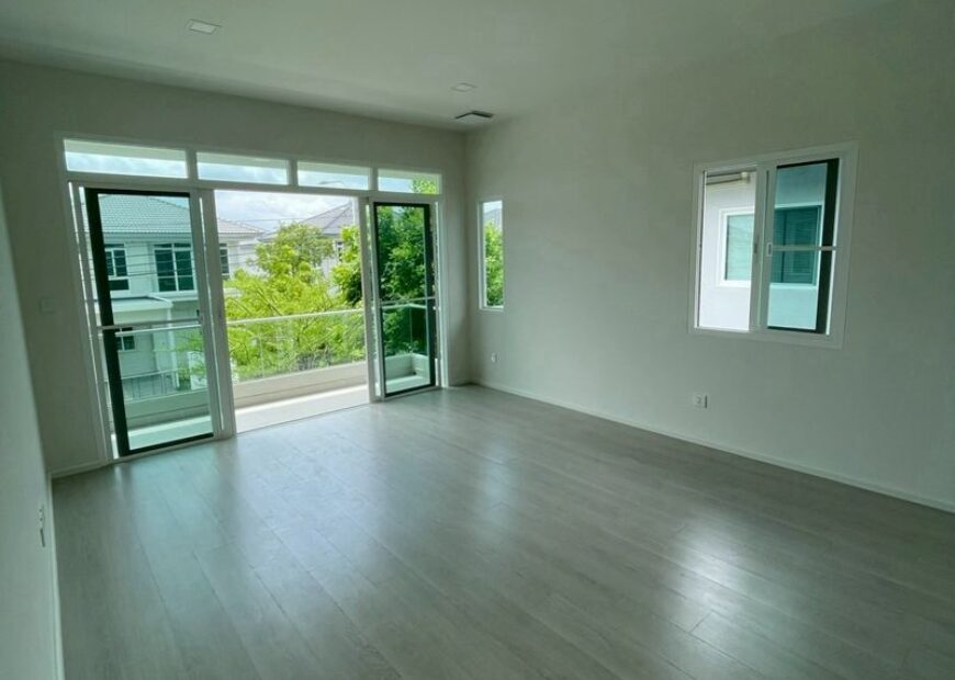 for sale in the Manthana Ratchapruek – Nakhon In