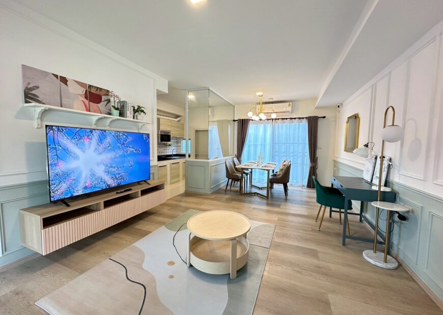 ขาย / ให้เช่า ทาวน์โฮม 2 ชั้น ใกล้เมกา บางนา เพียง  500 เมตร ทำเลดีที่สุดในย่านนี้ โครงการ Indy 4 บางนา กม.7 อยู่โซนด้านหน้าใกล้โรงเรียนนานาชาติคอนคอเดียน  มีกันสาดไฟฟ้าหน้าบ้าน  พร้อมเฟอร์นิเจอร์ครบครัน ทำเลดี เข้าออกได้ทั้งซอยราชวินิต และถนนเลียบทางด่วน