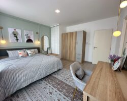 ขาย / ให้เช่า ทาวน์โฮม 2 ชั้น ใกล้เมกา บางนา เพียง  500 เมตร ทำเลดีที่สุดในย่านนี้ โครงการ Indy 4 บางนา กม.7 อยู่โซนด้านหน้าใกล้โรงเรียนนานาชาติคอนคอเดียน  มีกันสาดไฟฟ้าหน้าบ้าน  พร้อมเฟอร์นิเจอร์ครบครัน ทำเลดี เข้าออกได้ทั้งซอยราชวินิต และถนนเลียบทางด่วน