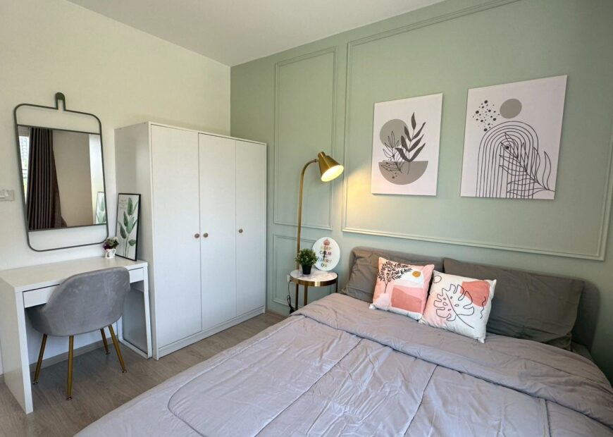 ขาย / ให้เช่า ทาวน์โฮม 2 ชั้น ใกล้เมกา บางนา เพียง  500 เมตร ทำเลดีที่สุดในย่านนี้ โครงการ Indy 4 บางนา กม.7 อยู่โซนด้านหน้าใกล้โรงเรียนนานาชาติคอนคอเดียน  มีกันสาดไฟฟ้าหน้าบ้าน  พร้อมเฟอร์นิเจอร์ครบครัน ทำเลดี เข้าออกได้ทั้งซอยราชวินิต และถนนเลียบทางด่วน