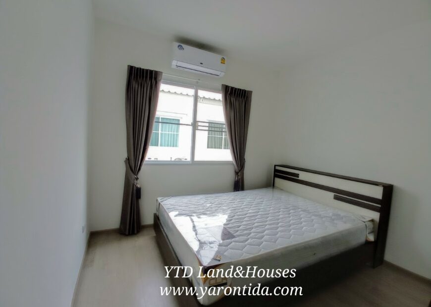 Townhome for rent near Mega Bangna , Greatest location in the area Indy 2 Bangna-Ramkhamhaeng 2 just a few steps away from the clubhouse.