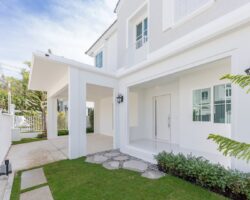 ขายบ้าน หมู่บ้านชัยพฤกษ์ บางนา กม.15 ราคา 9.7 ล้านบาท