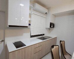 For rent: 2-story townhome in the Pleno Sukhumvit-Bangna 2, Good location, just 3 minutes from Mega Bangna. Fully furnished, with an awning in front of the house. Flooring and a roof for the awning at the back of the house. ready to move in.