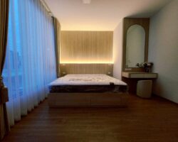 For rent: 2-story townhome in the Pleno Sukhumvit-Bangna 2, Good location, just 3 minutes from Mega Bangna. Fully furnished, with an awning in front of the house. Flooring and a roof for the awning at the back of the house. ready to move in.