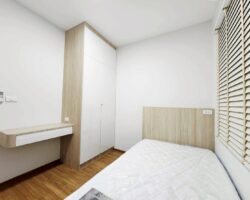 For rent: 2-story townhome in the Pleno Sukhumvit-Bangna 2, Good location, just 3 minutes from Mega Bangna. Fully furnished, with an awning in front of the house. Flooring and a roof for the awning at the back of the house. ready to move in.